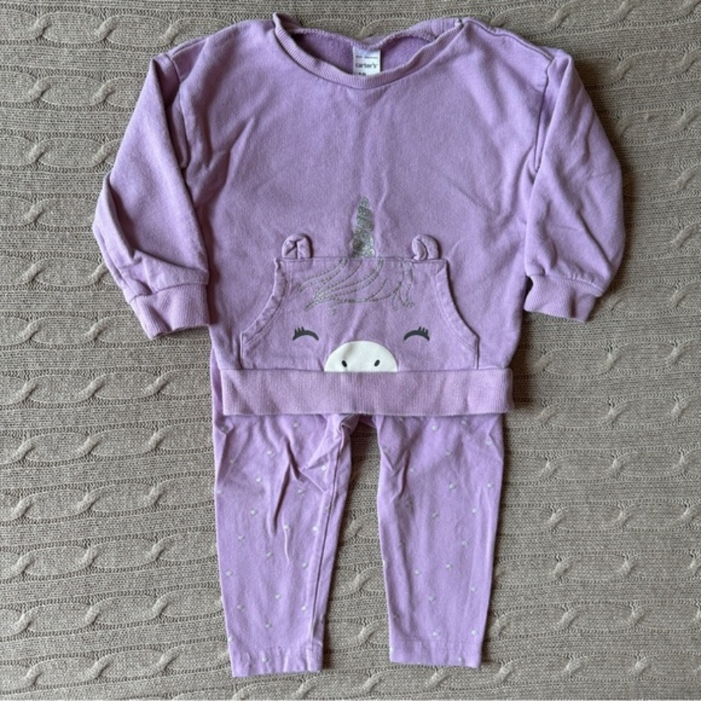 EUC Carter’s Baby Girl Outfit Set, Lavender Unicorn, 18 Months